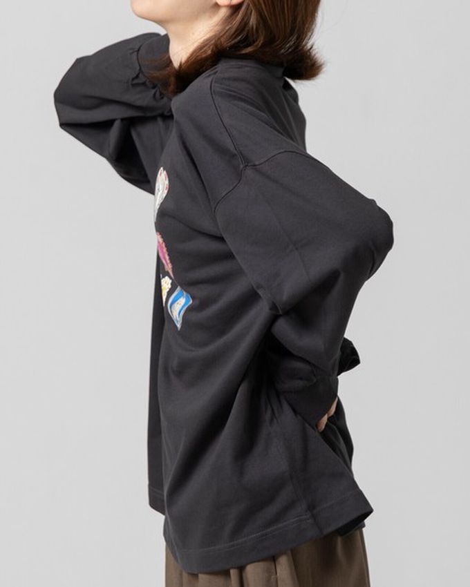 日本 gleam - 可愛貓咪相框寬版長袖T恤-白