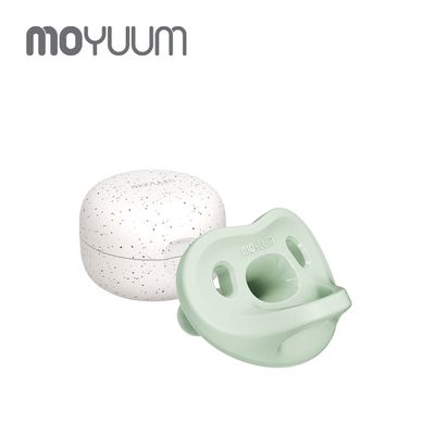 韓國 MOYUUM - 全矽膠微笑奶嘴收納盒組-馬卡龍綠-6m+
