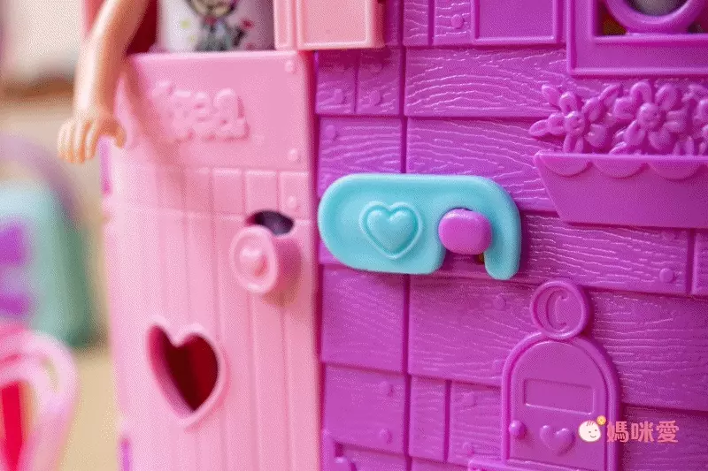 Barbie 芭比 - 小凱莉歡樂樹屋 (芭比雀兒喜樹屋)