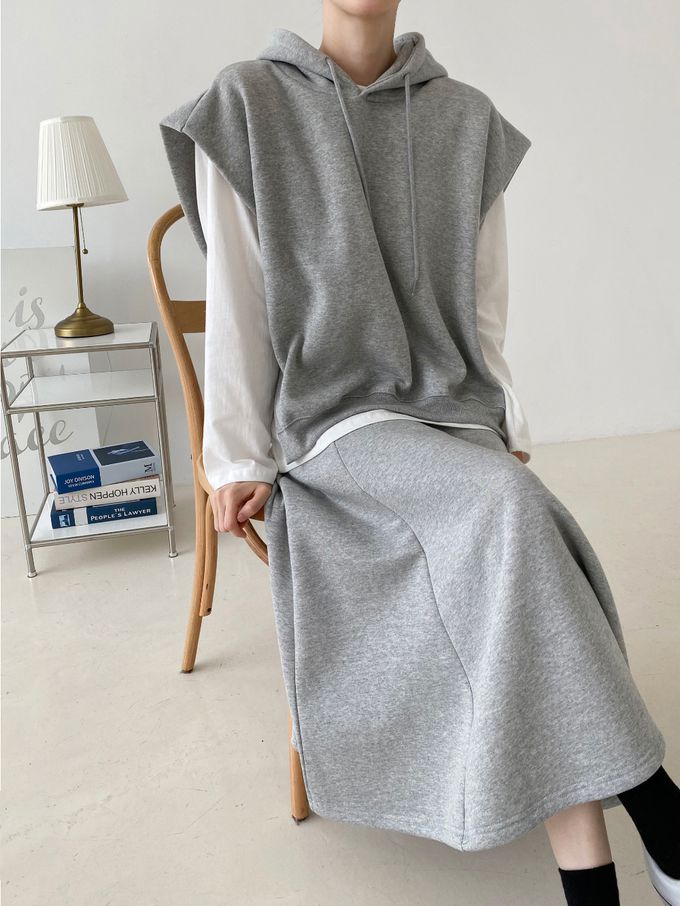 韓國女裝連線 - 休閒風連帽背心長裙套裝-黑 (FREE)