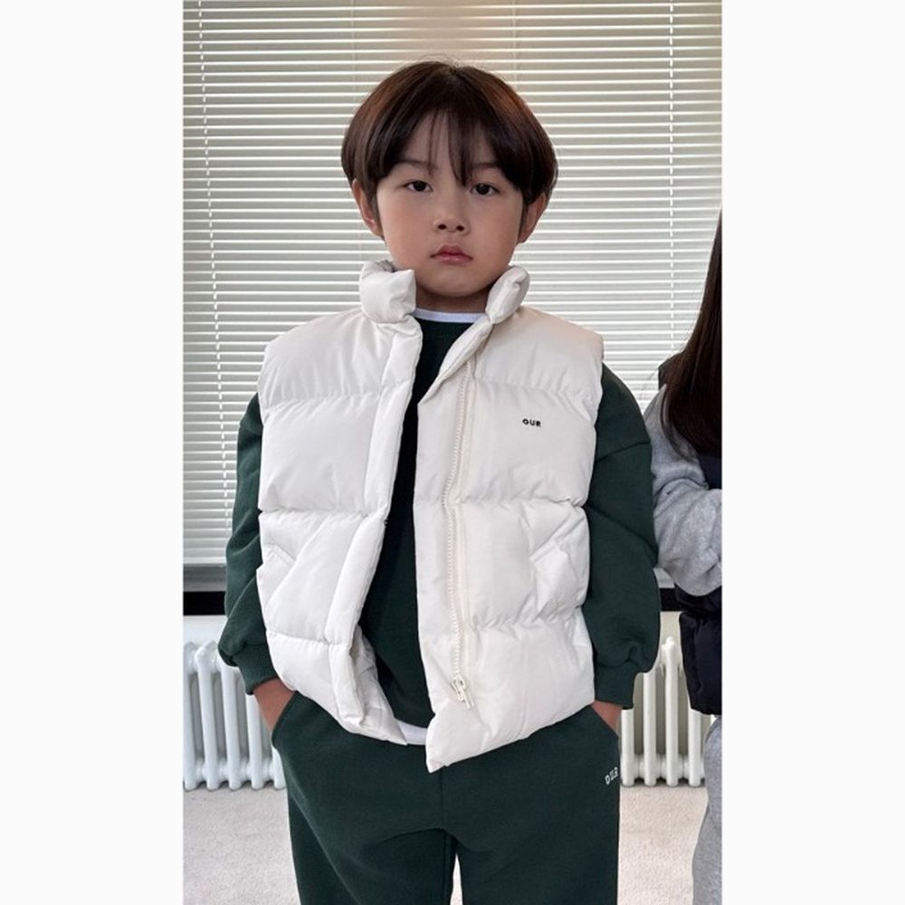 OUR 蓬鬆柔軟保暖科技羽絨背心-象牙白