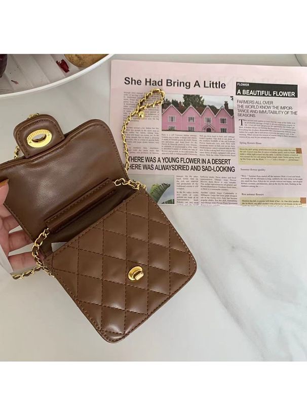 日本 GRL - 菱紋方型金屬鏈小包/側背包-米杏 (F)