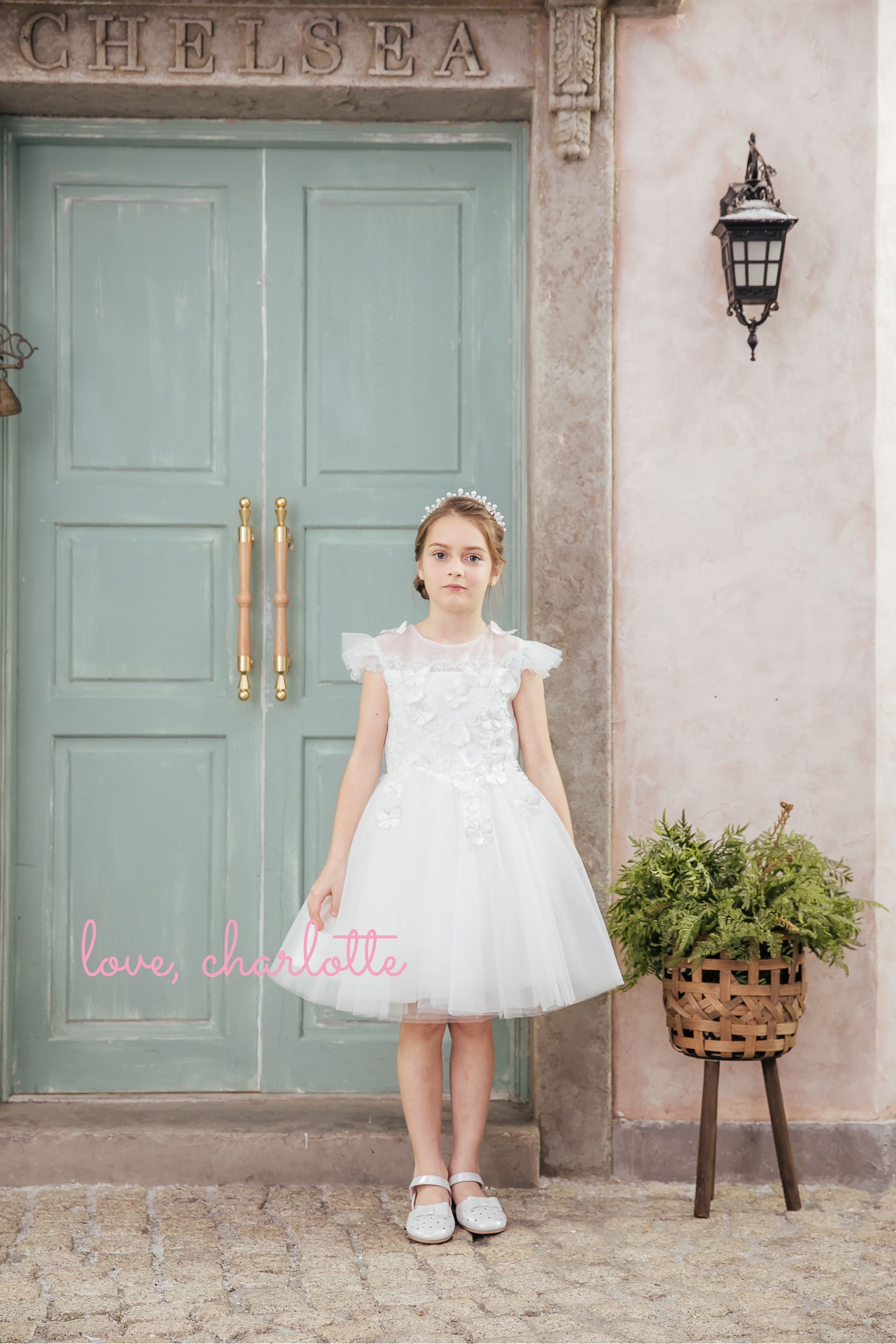 Love, Charlotte - 全白立體蝴蝶小禮服