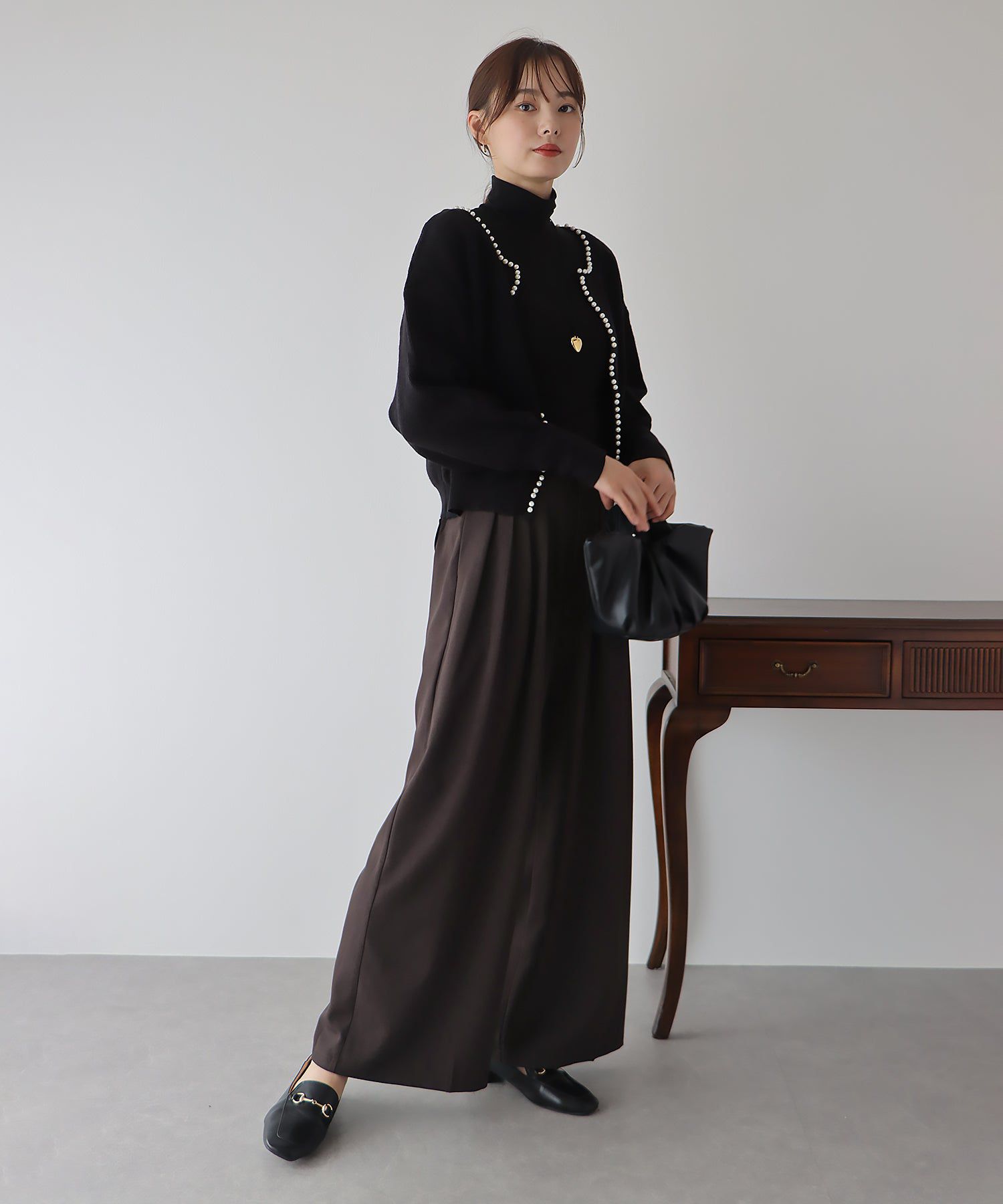 日本 BLUE EAST - 修長美腿打褶西裝褲-深棕