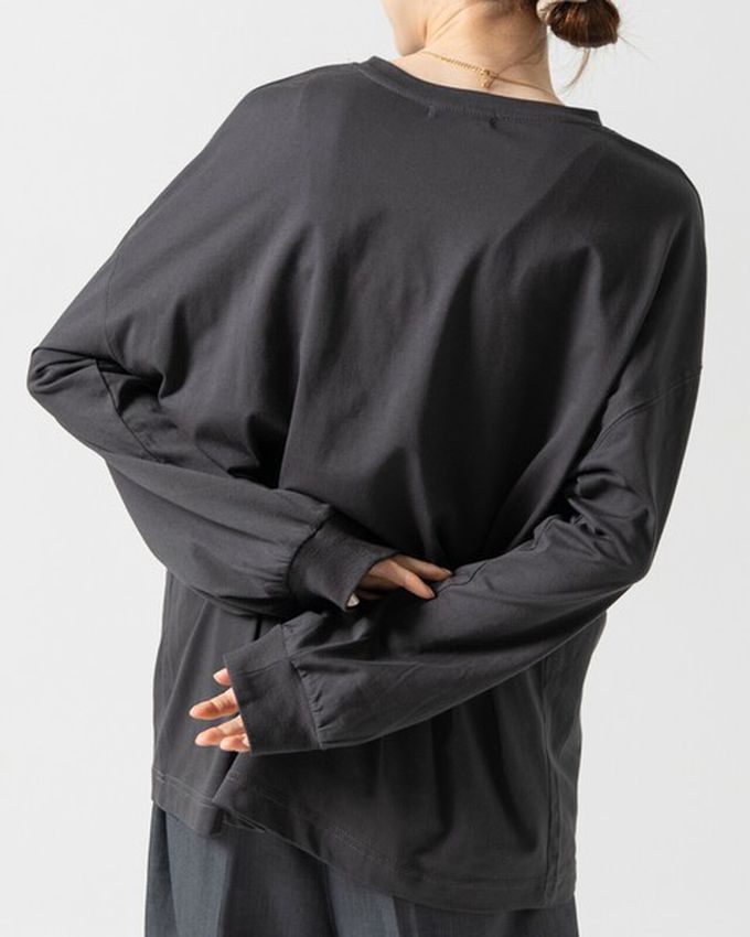 日本 gleam - 相良刺繡哈士奇印花帥氣長袖T恤-炭黑