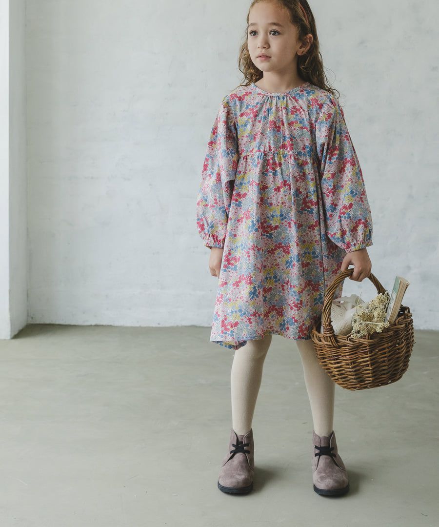 日本 PAIRMANON - 文藝氣息碎花澎澎袖洋裝-粉膚