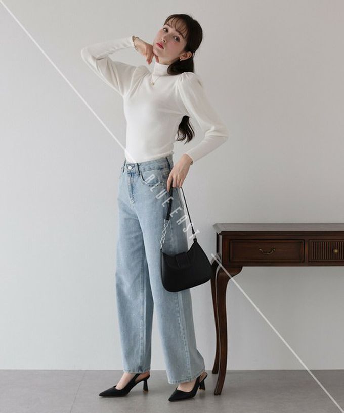 日本 BLUE EAST - 宮廷風百搭針織微高領長袖上衣-米杏