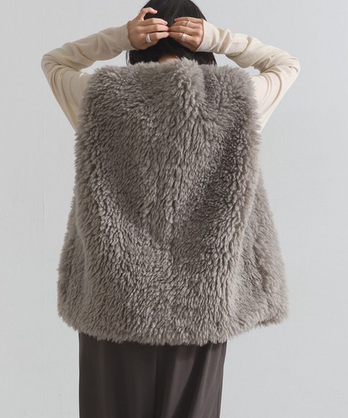 日本 ELENCARE DUE - QQ毛絨時尚搭配長版背心-卡其棕