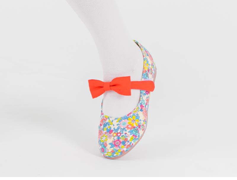 韓國 OZKIZ - 蝴蝶結繫帶彩色花園皮鞋