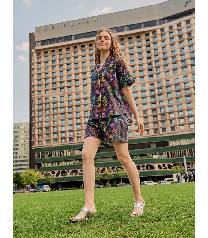 韓國 ULLALA - (情侶款)彩繪花口袋短袖睡衣套裝-女款-藍黑 (FREE)