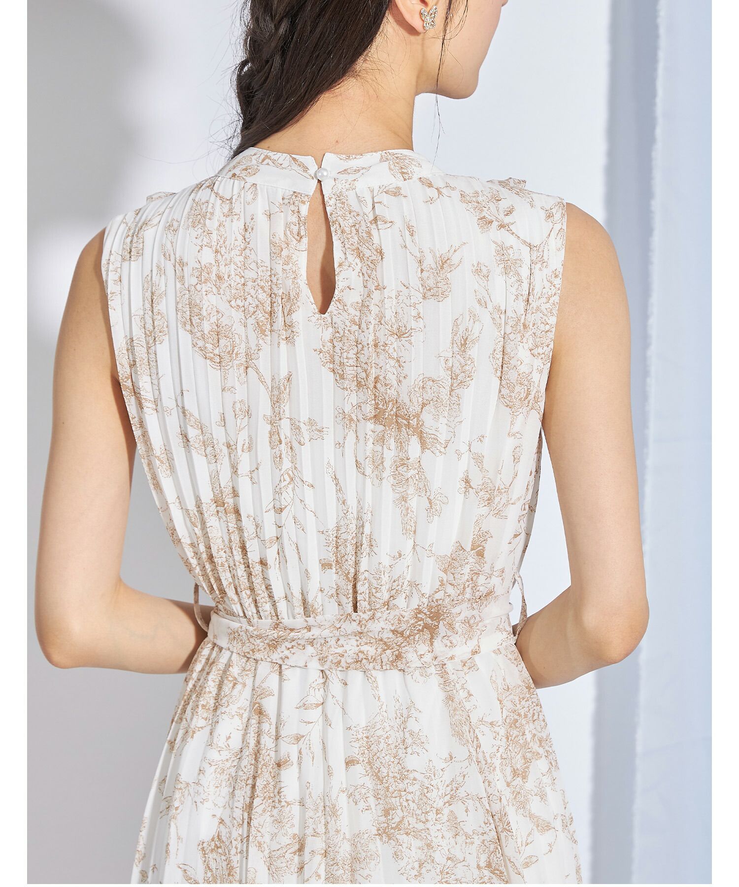 日本 tocco-closet - 波浪百褶綁帶雪紡洋裝-氣質杏