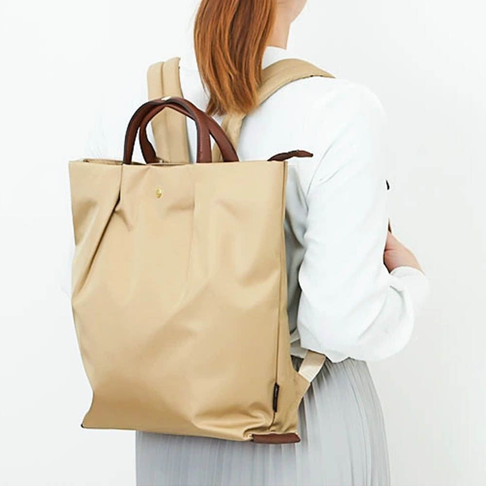 肩樂 光澤感防潑水手提/後背包-(可放A4)-杏 (34x28cm)