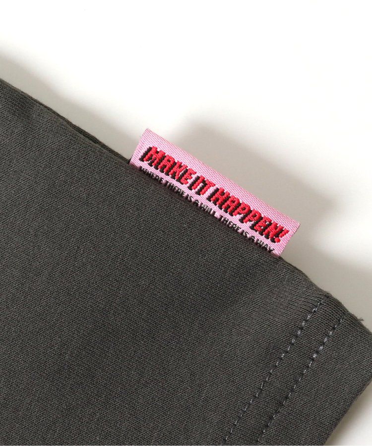 日本 BREEZE - 漫畫風格恐龍長袖上衣-米白