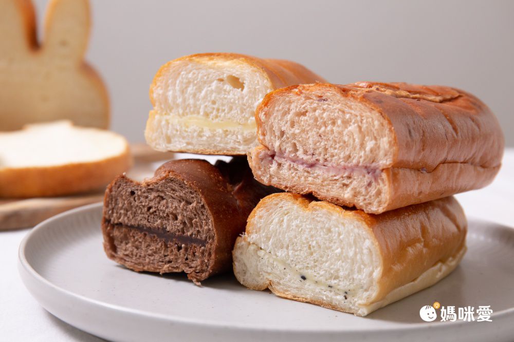 免運｜高雄排隊名店【奧瑪烘焙】日式崎風蛋糕/羅馬生乳包