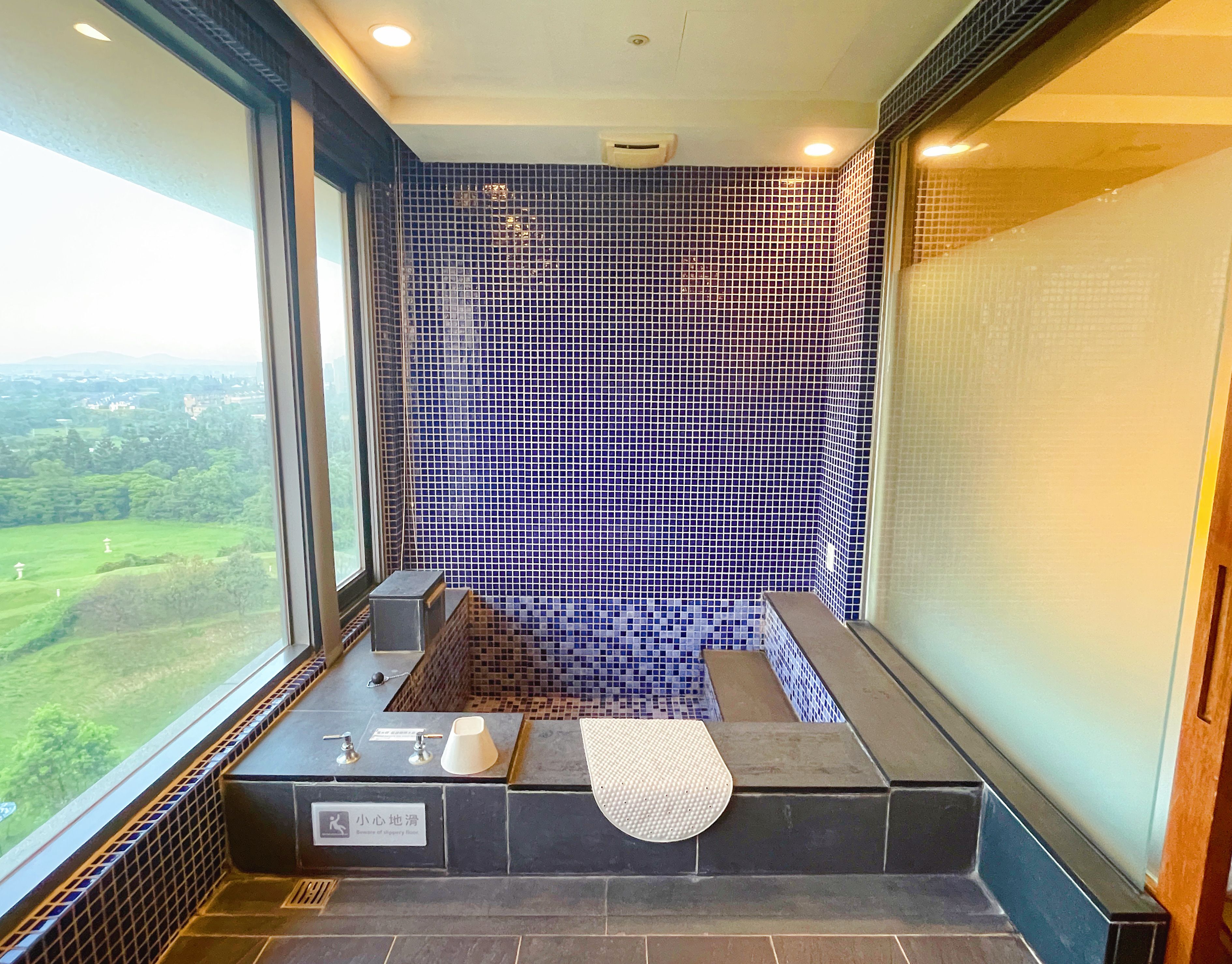 #線上旅展3.4折【南方莊園渡假飯店】平日升等家庭房