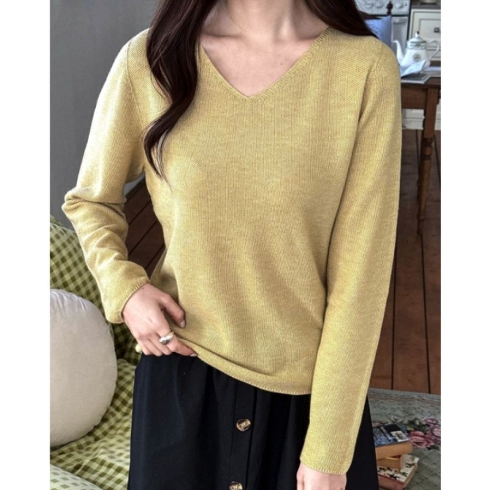 柔軟美麗諾羊毛V領無縫長袖針織衫-芥黃 (FREE)