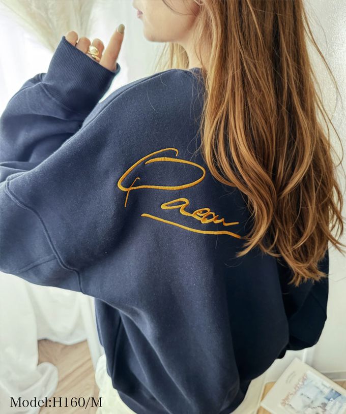 日本 Classical Elf - 背後率性logo刺繡裏起毛落肩上衣-駝色字-燕麥灰