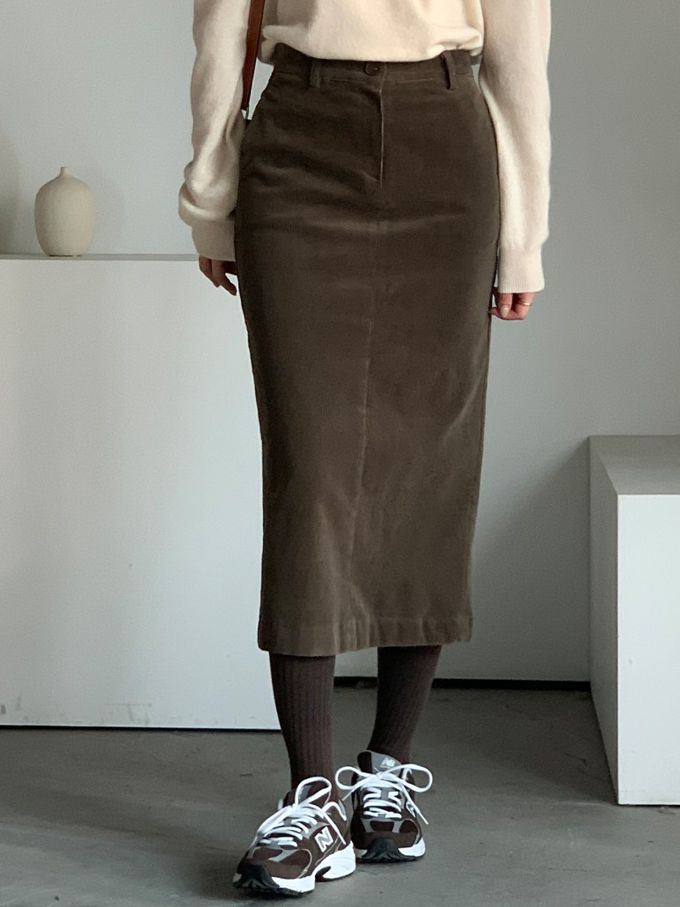 韓國女裝連線 - 薄燈芯絨直筒後開衩中長裙-摩卡咖