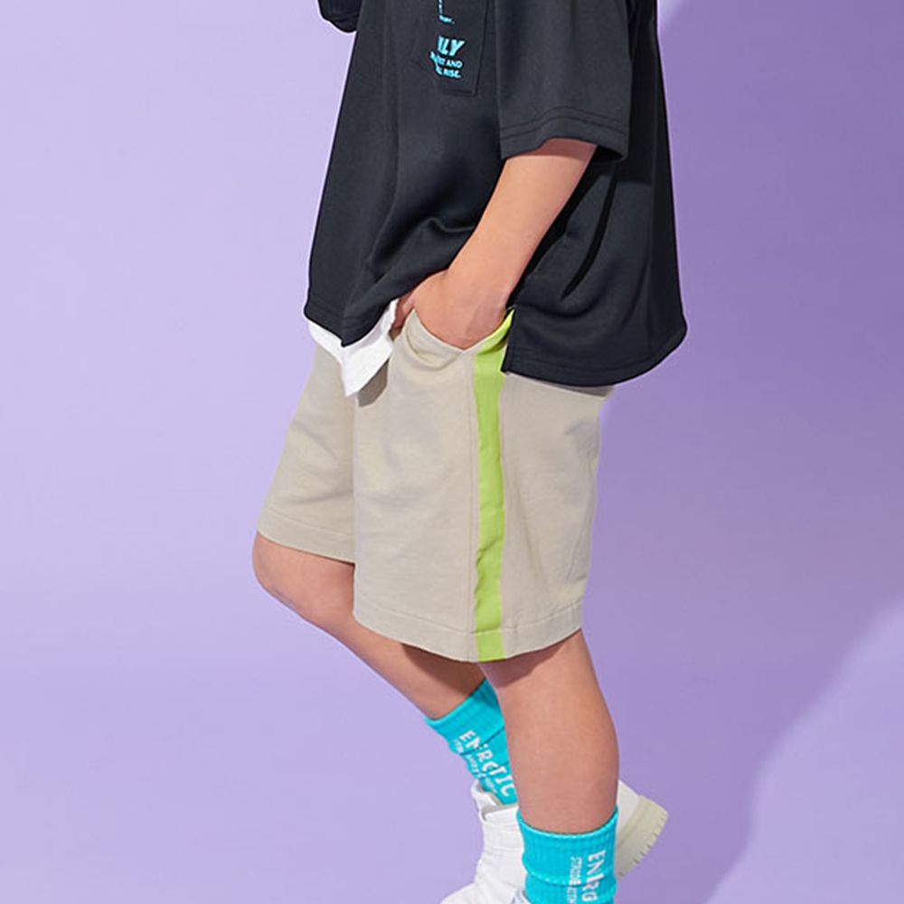 夏日印花純棉寬版短褲-側邊色塊-卡其x黃