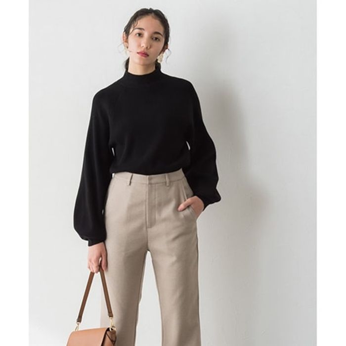 日本 BELLUNA - 優雅後扭結綁帶針織上衣-深可可