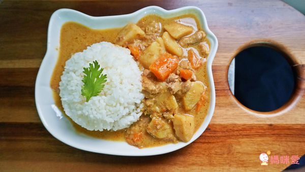 花蓮必吃排隊美食【家咖哩】常溫料理包、咖哩醬、契作無毒米