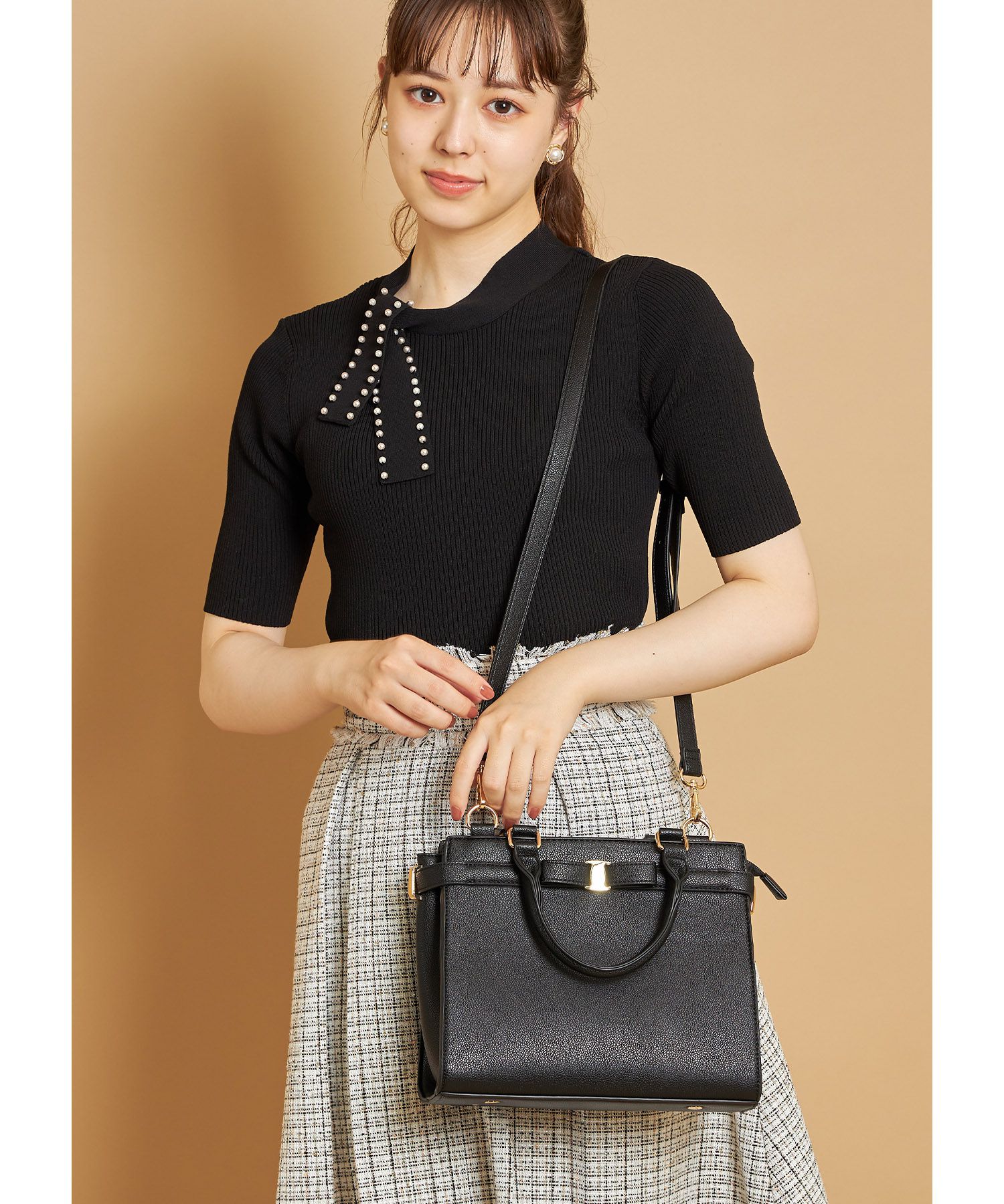 日本 tocco-closet - 蝴蝶結金釦手提包/側背包-氣質杏