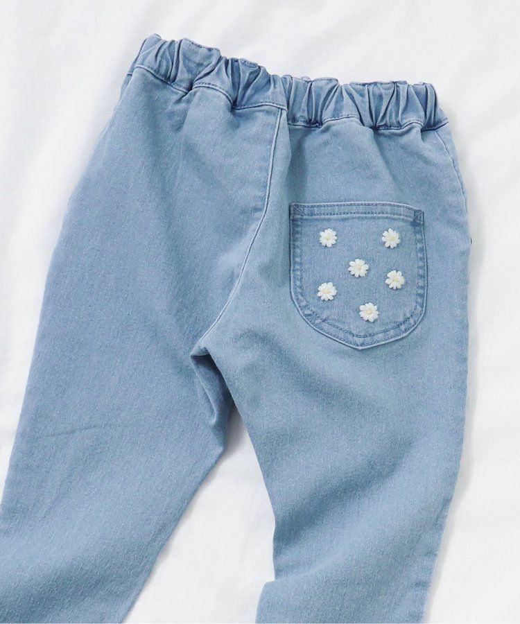 日本 apres les cours - 雛菊刺繡口袋下擺荷葉休閒九分褲-丹寧藍