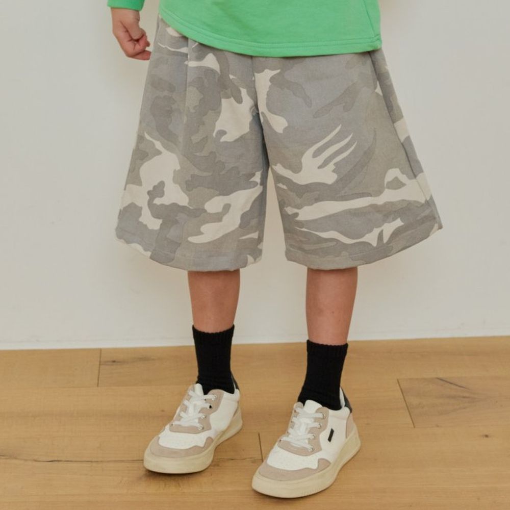 ERINJ 鬆緊腰潮流迷彩寬鬆過膝褲-淺灰