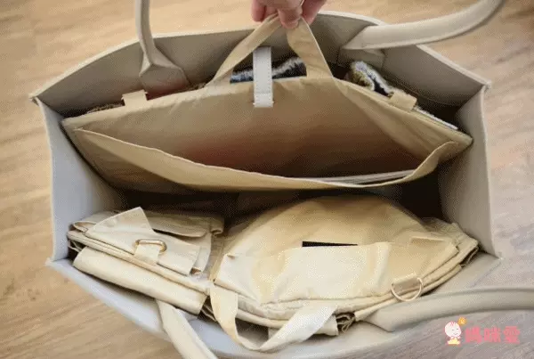 第一款結合餐桌設計 ✭ 韓國【 CARRI EIGHT 】質感 X 時尚 X 機能 X 防水媽媽包