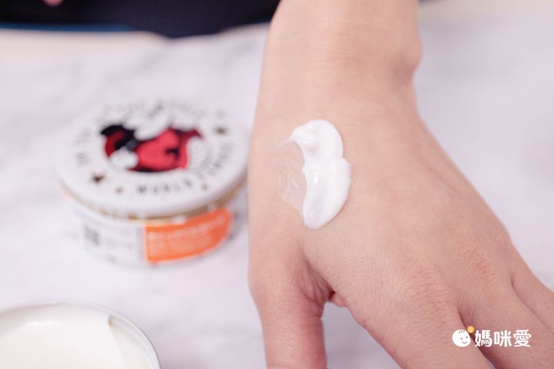 日本 【蒸汽乳霜 STEAMCREAM】全身都可以用