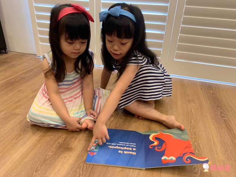 迪士尼英文新書來囉♥♥♥ 冰雪奇緣/海底總動員透過卡通人物加深孩子共讀的印象♬