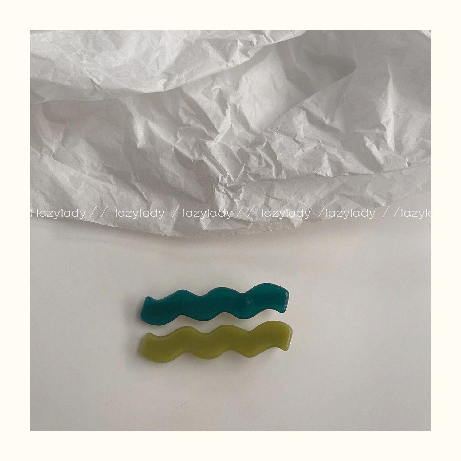 復古風氣質不對稱髮夾-斑紋款-咖啡+黑+米白