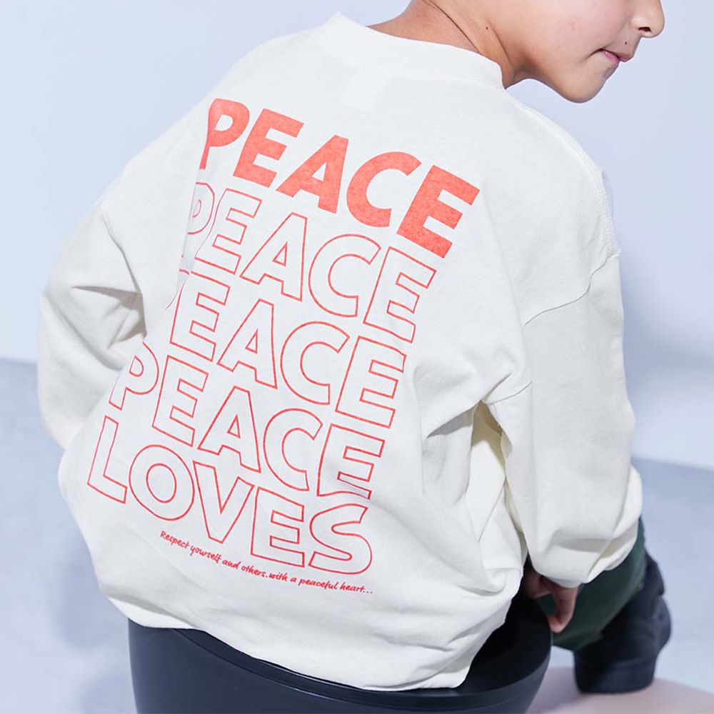 100%棉 寬鬆版型縮口長袖上衣-多重PEACE-白