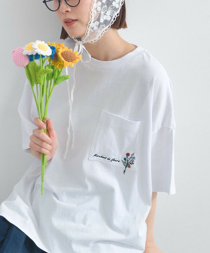 日本 Lupilien - 16OE天竺棉 俏皮刺繡五分袖上衣-花束-白