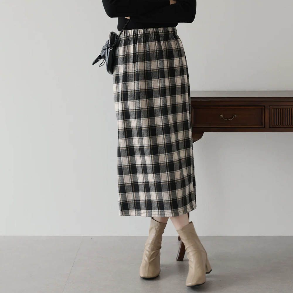 簡潔溫柔格紋後開叉合身長裙-米x黑