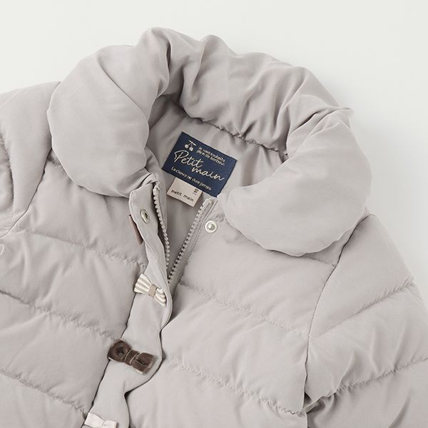 日本 petit main - 可愛蝴蝶結澎澎領鋪棉外套-粉紅