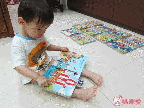 Bizzy Bear Space Rocket 小熊上太空