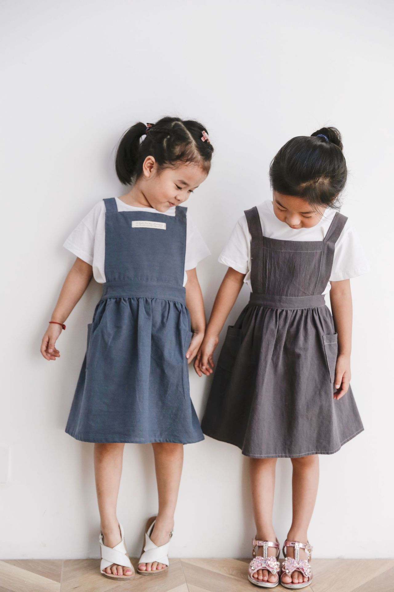 北歐文藝棉麻百褶圍裙-成人款-燕麥色