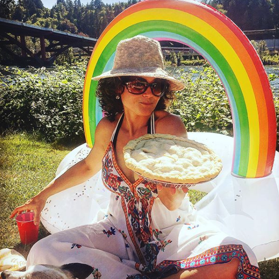 美國 Big Mouth - 造型游泳圈-快樂彩虹款