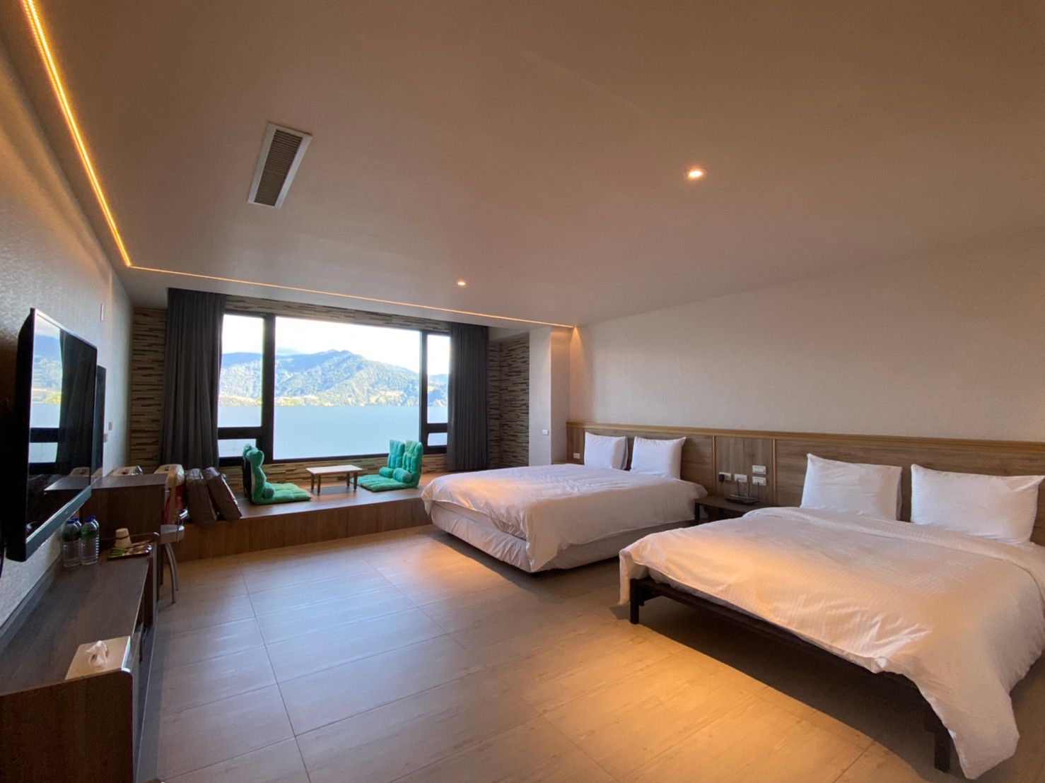 南投清境【宇星山莊】平日2大2小一泊一食住宿券