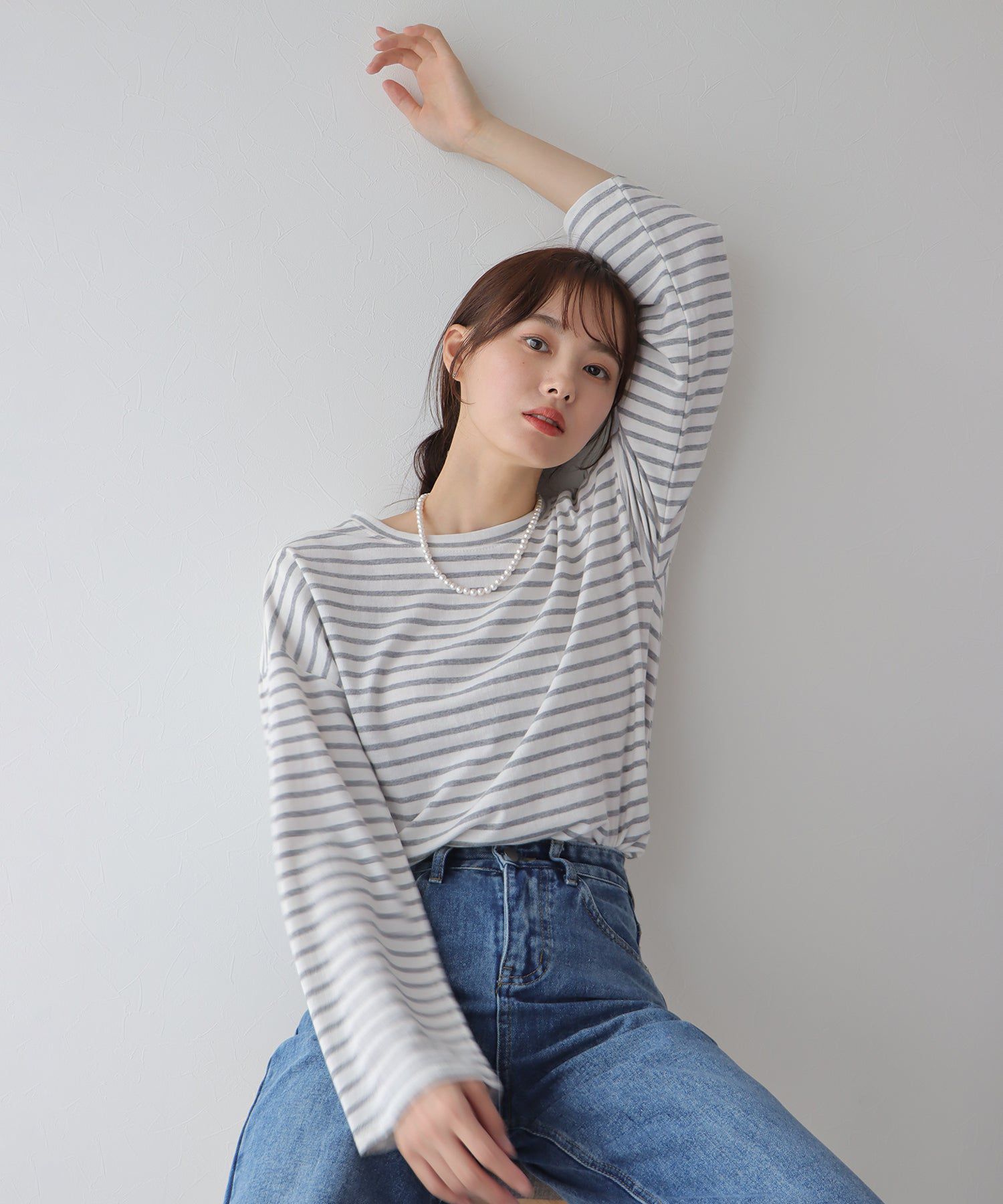 日本 BLUE EAST - 圓領百搭柔軟薄長袖上衣-條紋-深藍