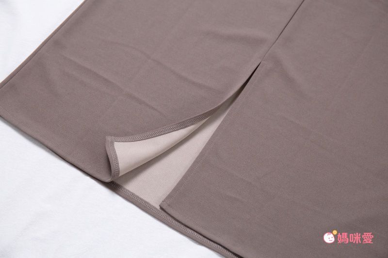 日本 Kobe Lettuce - 休閒簡約V領吊帶裙-黑