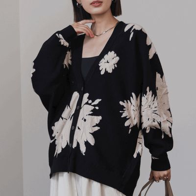 日本 Bab - 唯美花卉寬鬆感針織開襟外套-黑