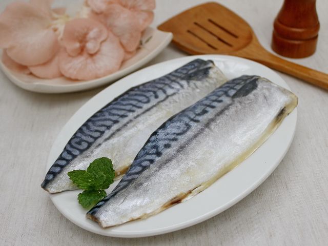 匯鮮食品 - 全家店取-三分鐘上菜組- 蜂蜜櫻桃鴨腿+清燒豆豉虱目魚肚+台式古早味鯛魚片+挪威薄鹽鯖魚片-680g/組