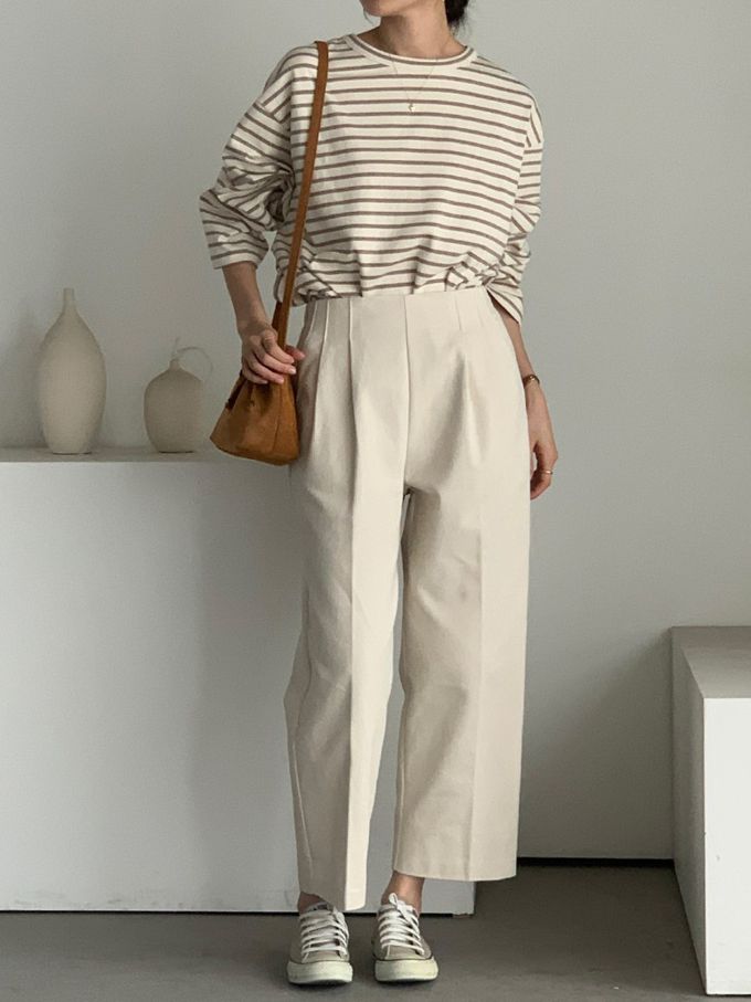 韓國女裝連線 - 不對稱後開衩條紋長袖上衣-可可咖 (FREE)