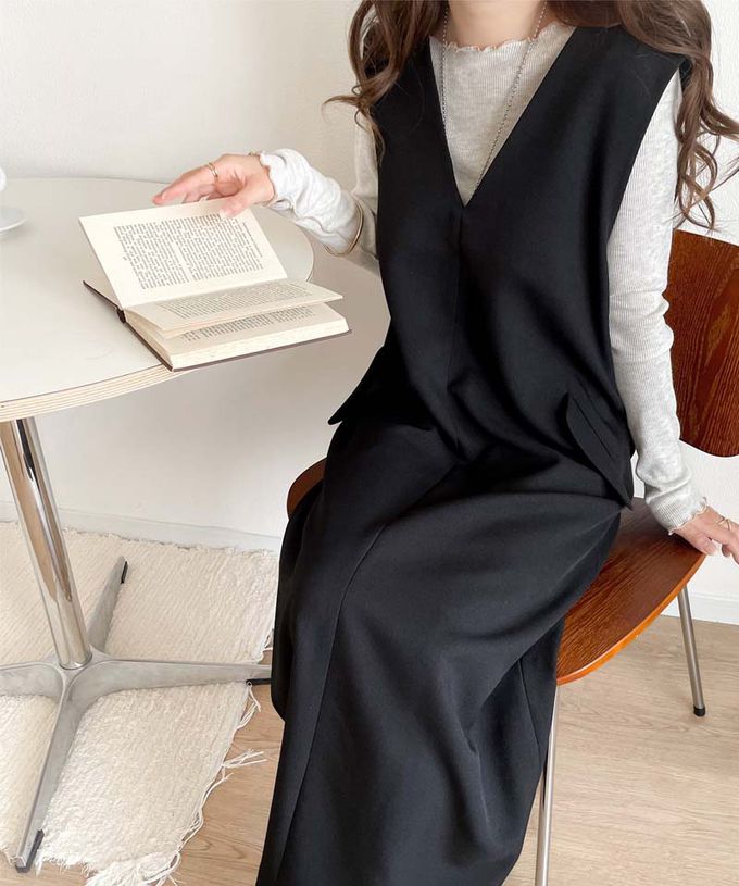 日本 Classical Elf - 簡約深V領氣質線條背心裙-卡其