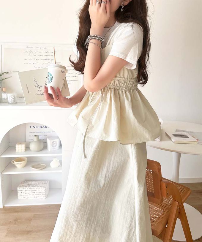 日本 Classical Elf - 假二件可愛皺摺荷葉吊帶洋裝-黑