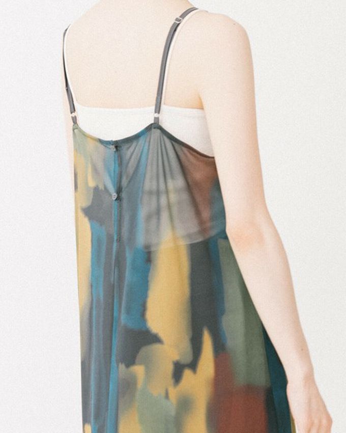 日本 gleam - 水彩暈染風夢境薄紗細肩帶洋裝-米棕系