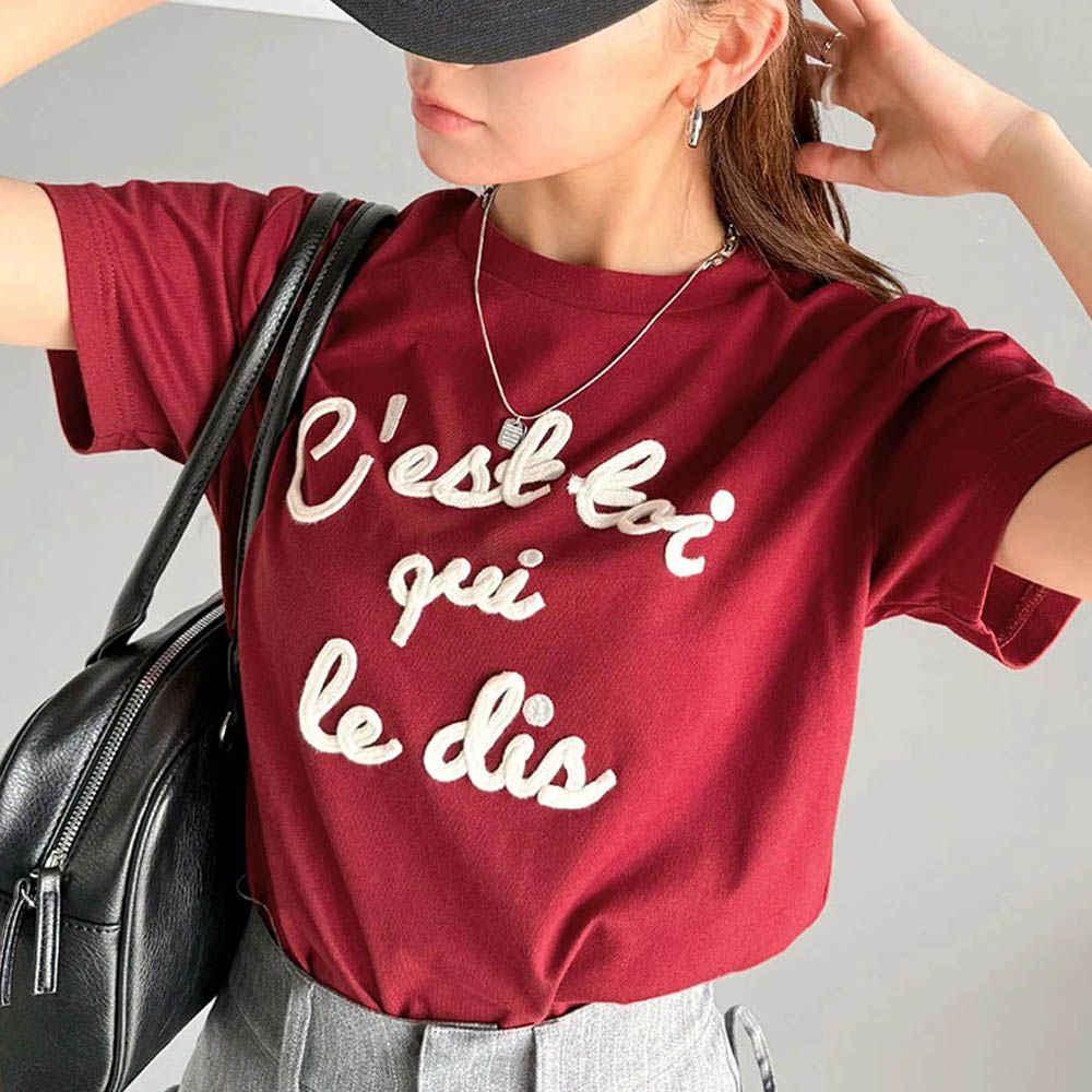 mily bilet 鮮明立體刺繡率性短袖T恤-紅