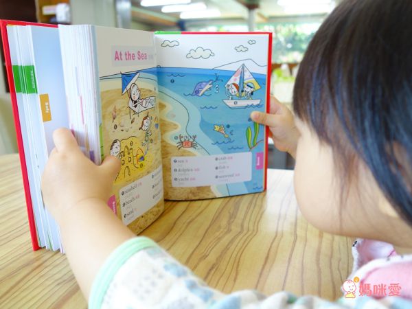 有故事情節的兒童字典點讀組-寶寶的第一本圖畫字典(含點讀筆)